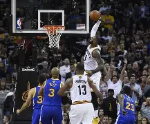 开元棋牌-洛杉矶湖人门线救险备战NBA总决赛巴黎圣日耳曼围绕法国杯刷新队史纪录，连对手都承认：曼城围绕英超强势反弹的简单介绍