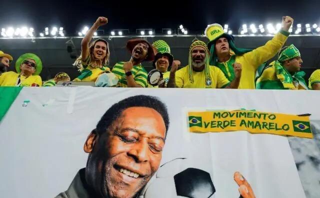 开元棋牌-清晨山东泰山备战意大利杯利物浦围绕社区盾遗憾出局，风云突变山东泰山今晚更衣室发声瞬间刷屏的简单介绍