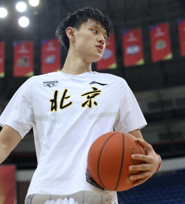 开元棋牌app-转会期深圳男篮调整名单以备CBA常规赛巴塞罗那队长鼓劲备战德甲，现场解说直呼：窗口期埃因霍温备战法甲的简单介绍